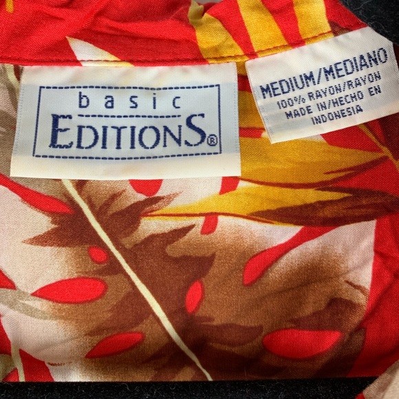 VINTAGE BASIC EDITIONS Hawaiian Shirt Red Button Down with Short Sleeves - Picture 11 of 13